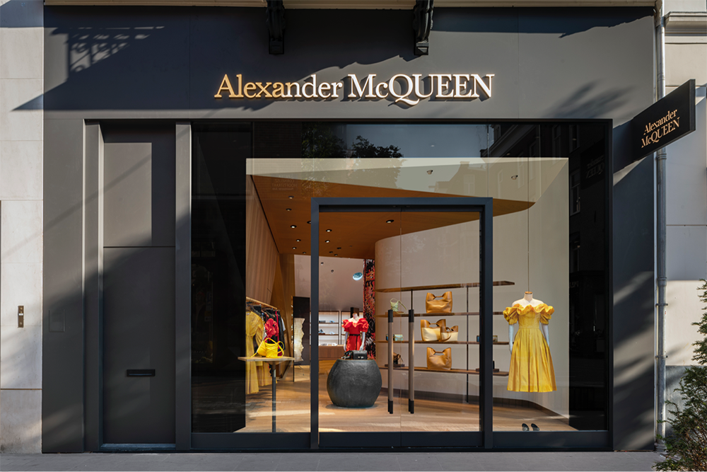 Smiljan Radić 设计的 Alexander McQueen 商店 Smiljan Radić 设计的 Alexander McQueen 商店