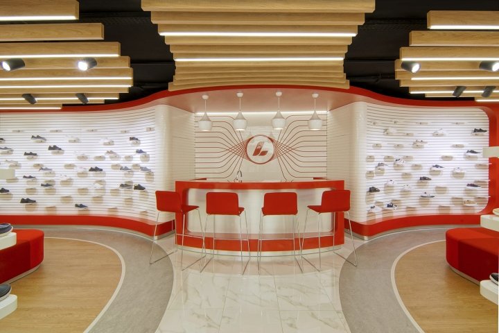 Alkindy 集团办公室和陈列室由 OSO Architecture 设计，沙特阿拉伯吉达