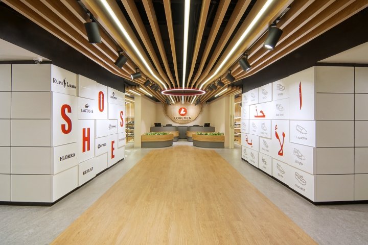 Alkindy 集团办公室和陈列室由 OSO Architecture 设计，沙特阿拉伯吉达