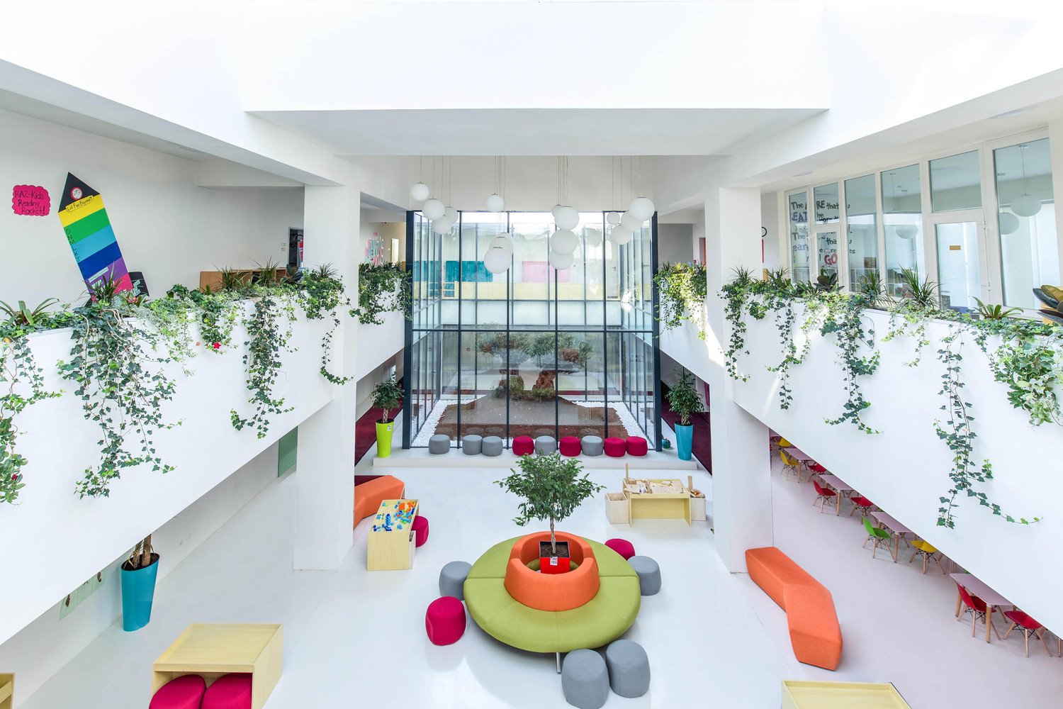 科索沃美国学校由 Maden Group 设计