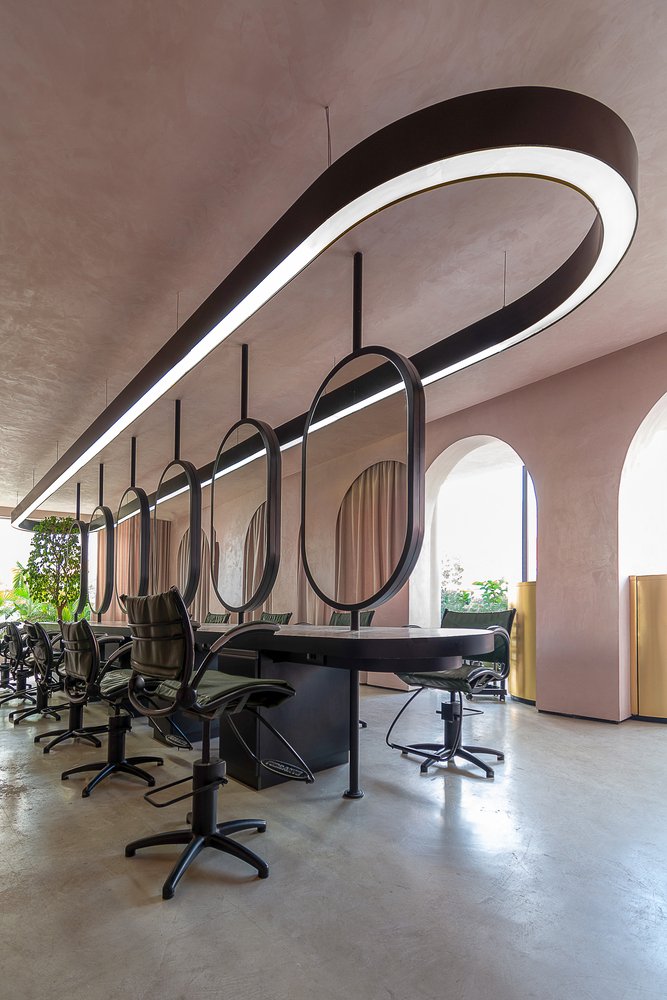 André Luís Coiffeur 美容院 / TRPC Arquitetos André Luís Coiffeur 美容院 / TRPC Arquitetos