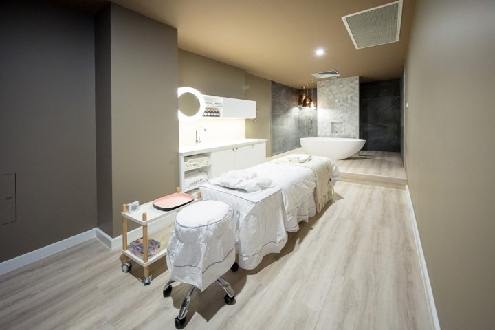 Anna Jo 医疗美容由 Rptecture Architects 设计,澳大利亚墨尔本 Anna Jo 医疗美容由 Rptecture Architects 设计,澳大利亚墨尔本