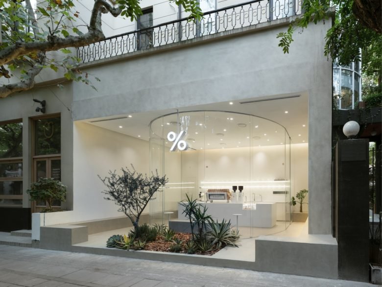 B.l.U.E. 的 % 阿拉比卡咖啡建筑工作室 B.l.U.E. 的 % 阿拉比卡咖啡建筑工作室