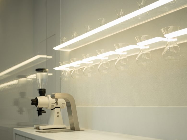 B.l.U.E. 的 % 阿拉比卡咖啡建筑工作室 B.l.U.E. 的 % 阿拉比卡咖啡建筑工作室