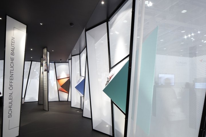 瑞士巴塞尔 Dobas AG 于 2018 年 Swissbau 展会上的 Argolite 展位 瑞士巴塞尔 Dobas AG 于 2018 年 Swissbau 展会上的 Argolite 展位