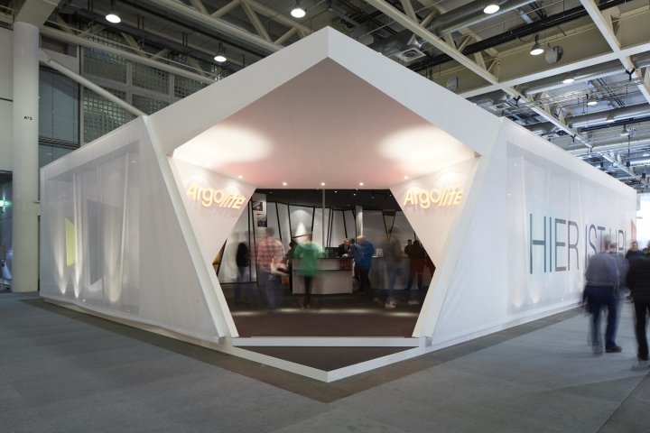 瑞士巴塞尔 Dobas AG 于 2018 年 Swissbau 展会上的 Argolite 展位 瑞士巴塞尔 Dobas AG 于 2018 年 Swissbau 展会上的 Argolite 展位