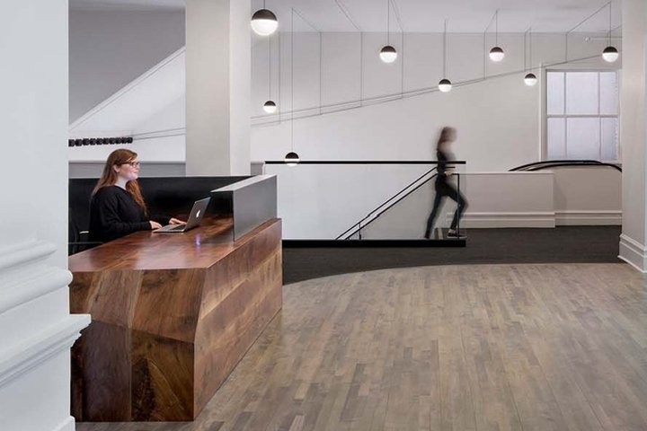 Argonaut 办公室由亨斯迈建筑集团设计，旧金山 – 加利福尼亚州