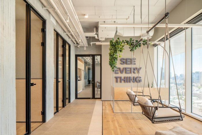 Armis 办公室 by switchup