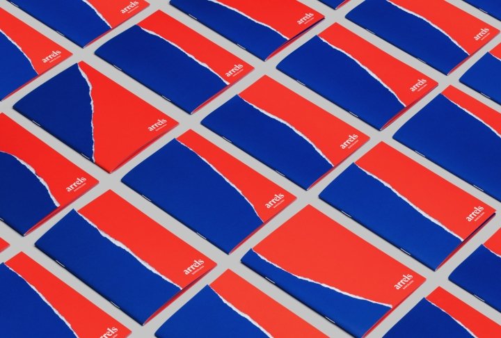 Arrels 巴塞罗那身份 by Hey