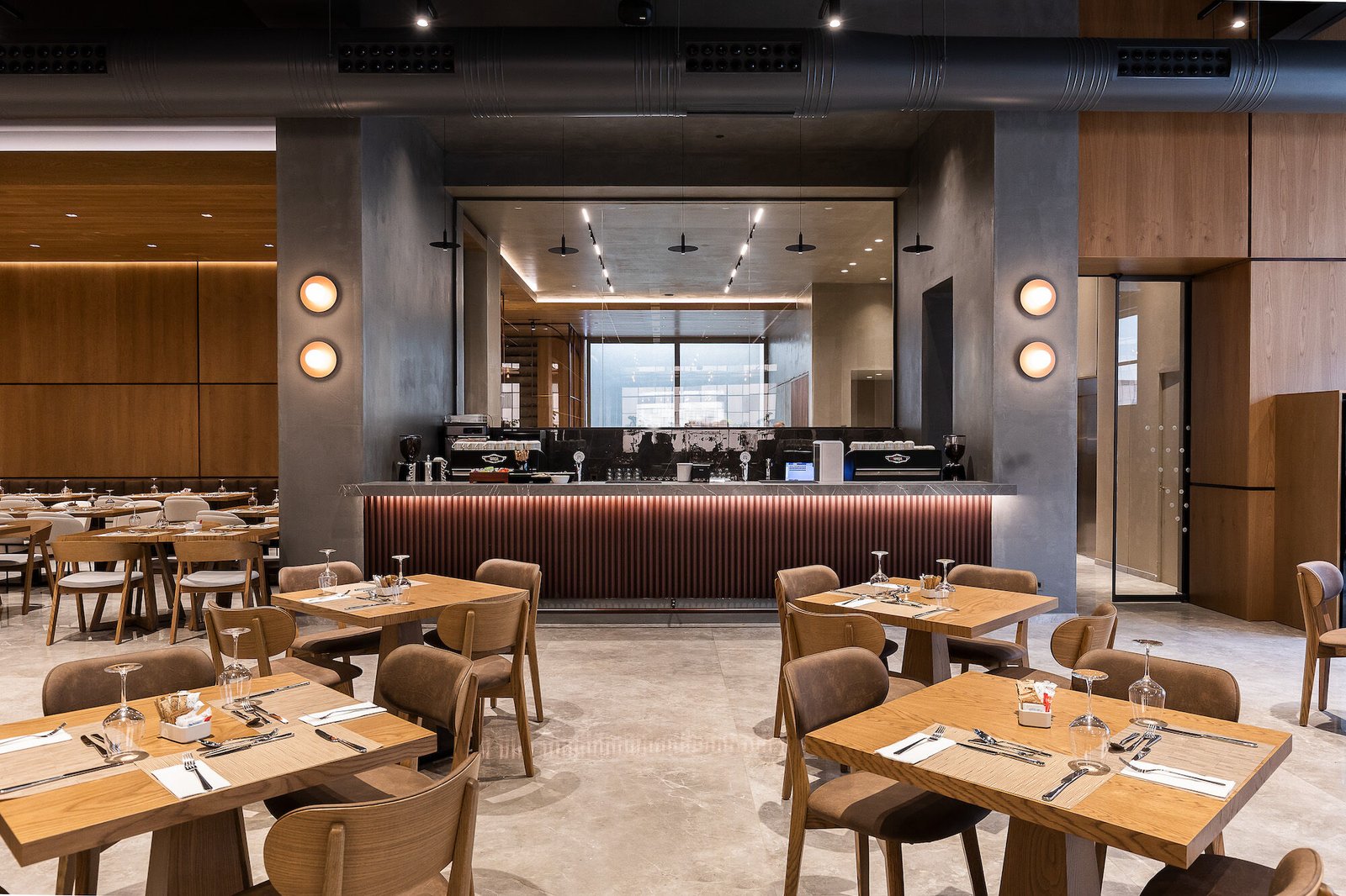 Cube Concept 设计的 Artemis 餐厅