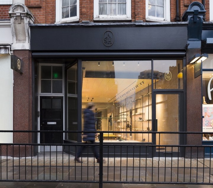 Ash London 由 Francesc Rifé 工作室设计，英国伦敦