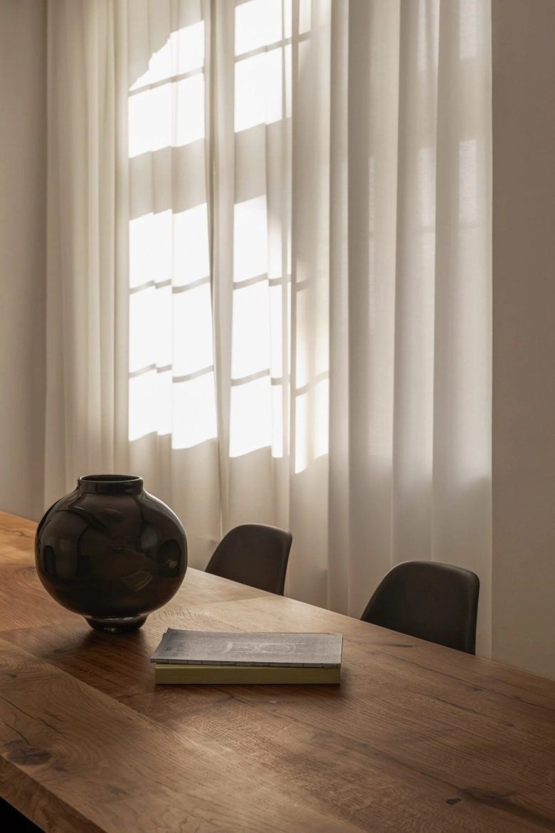 Asket 办公室由 Atelier Paul Vaugoyeau 设计