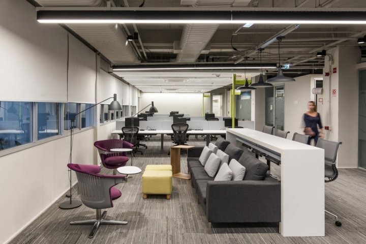 阿斯利康办事处 / DM/AM Arquitetura，科蒂亚 – 巴西