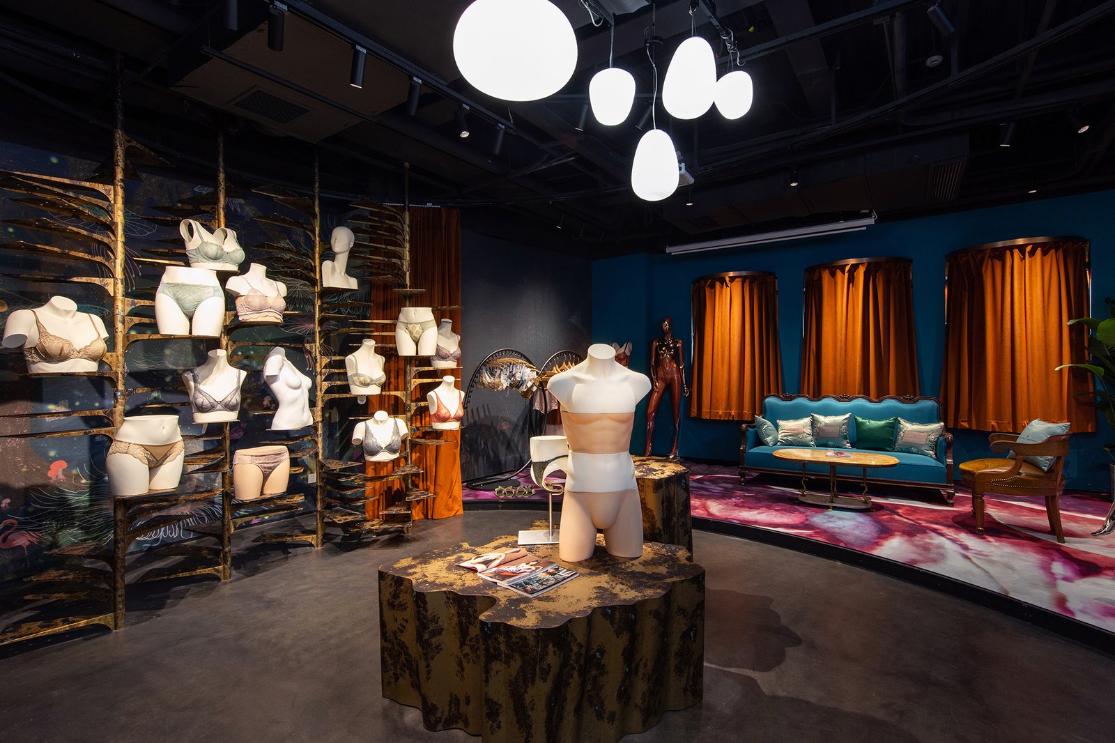 O&O Studio 设计的 Atelier Intimo 旗舰店