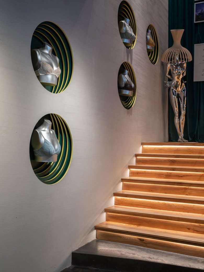O&O Studio 设计的 Atelier Intimo 旗舰店