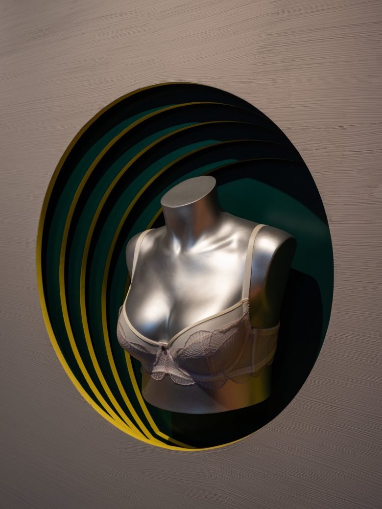O&O Studio 设计的 Atelier Intimo 旗舰店