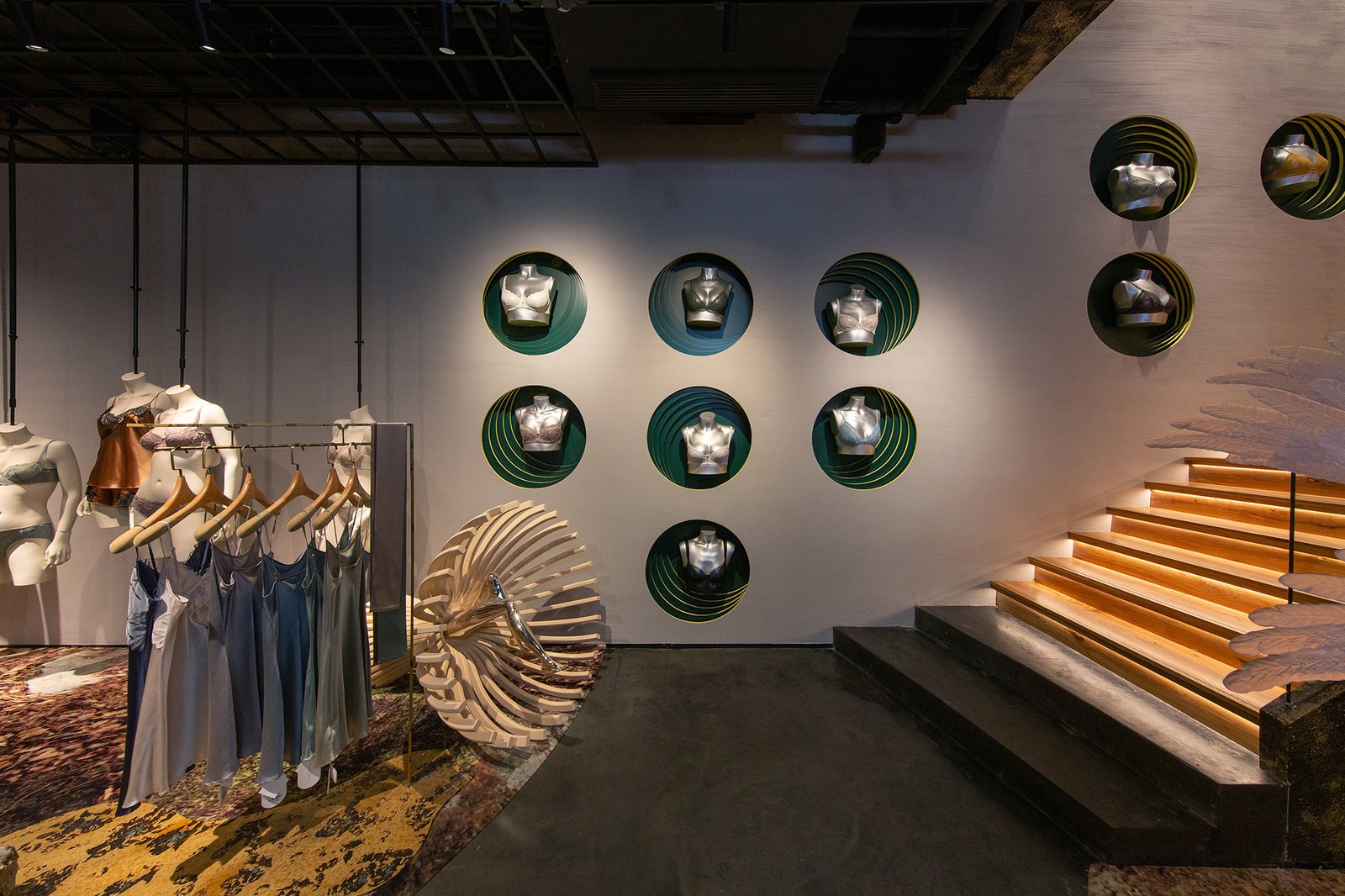 O&O Studio 设计的 Atelier Intimo 旗舰店