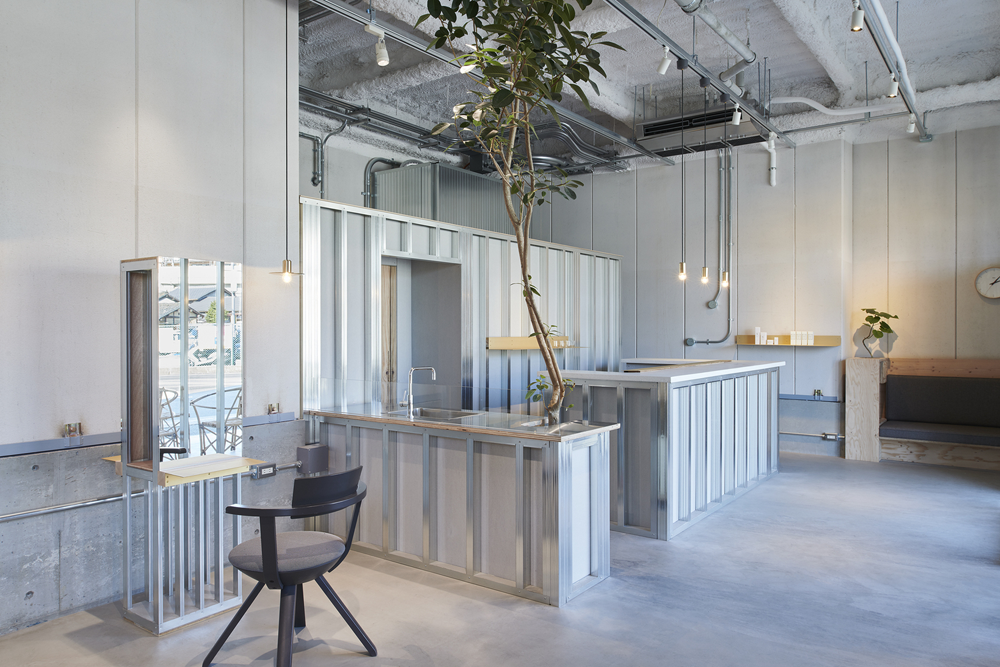 Atelier Toiro 沙龙 / Hitotomori Architects Atelier Toiro 沙龙 / Hitotomori Architects