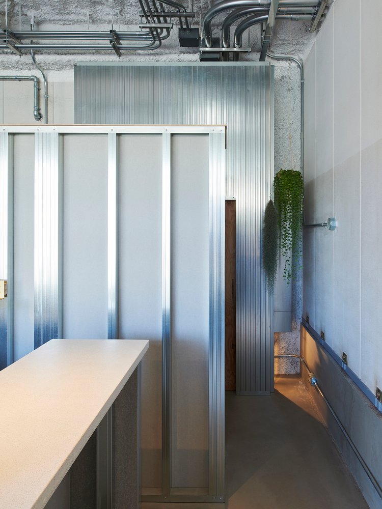 Atelier Toiro 沙龙 / Hitotomori Architects Atelier Toiro 沙龙 / Hitotomori Architects