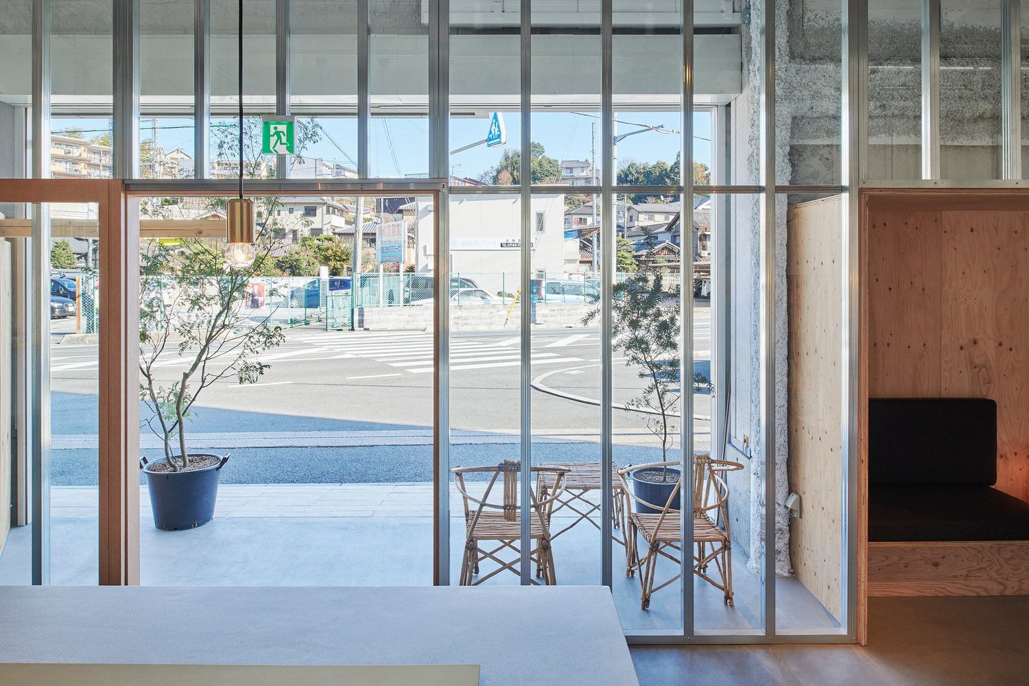 Atelier Toiro 沙龙 / Hitotomori Architects Atelier Toiro 沙龙 / Hitotomori Architects