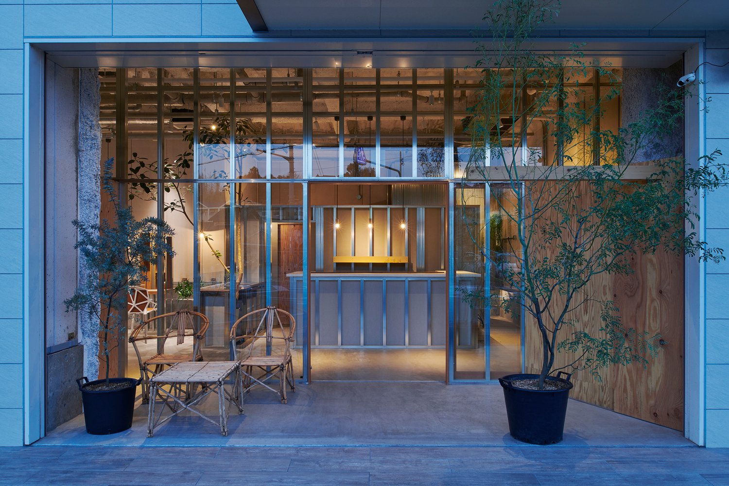 Atelier Toiro 沙龙 / Hitotomori Architects Atelier Toiro 沙龙 / Hitotomori Architects