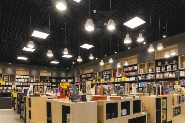 巴西 Balé Arquitetura 设计的雅典娜书店