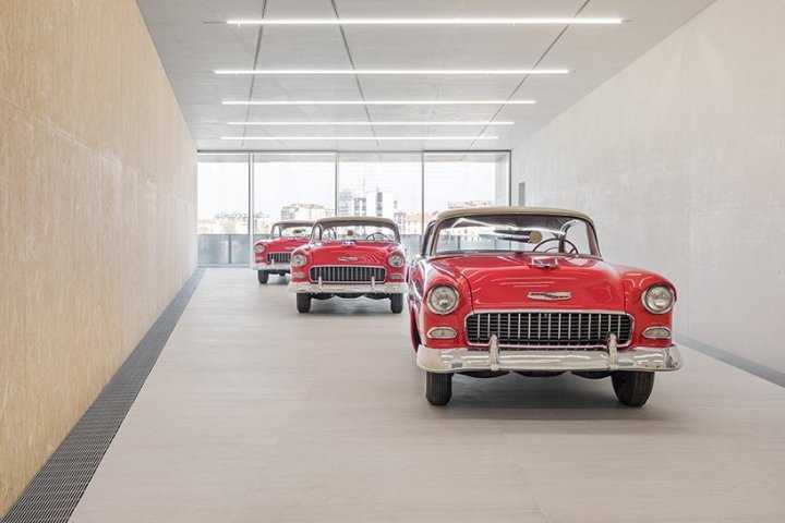 意大利米兰 Torre by OMA 的 Atlas 展览