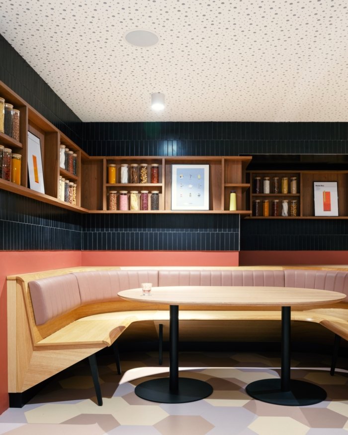 August Debouzy 办公室 / razavi 建筑事务所