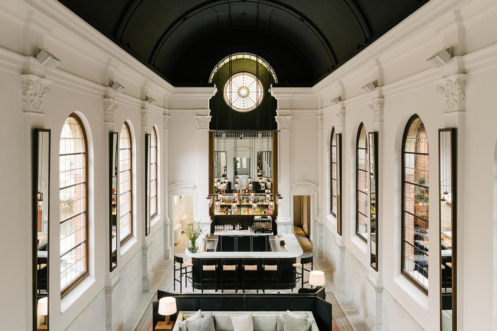 Vincent Van Duysen 建筑事务所设计的八月酒店