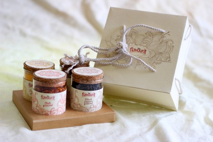 Chin Zien 的正宗香料包装