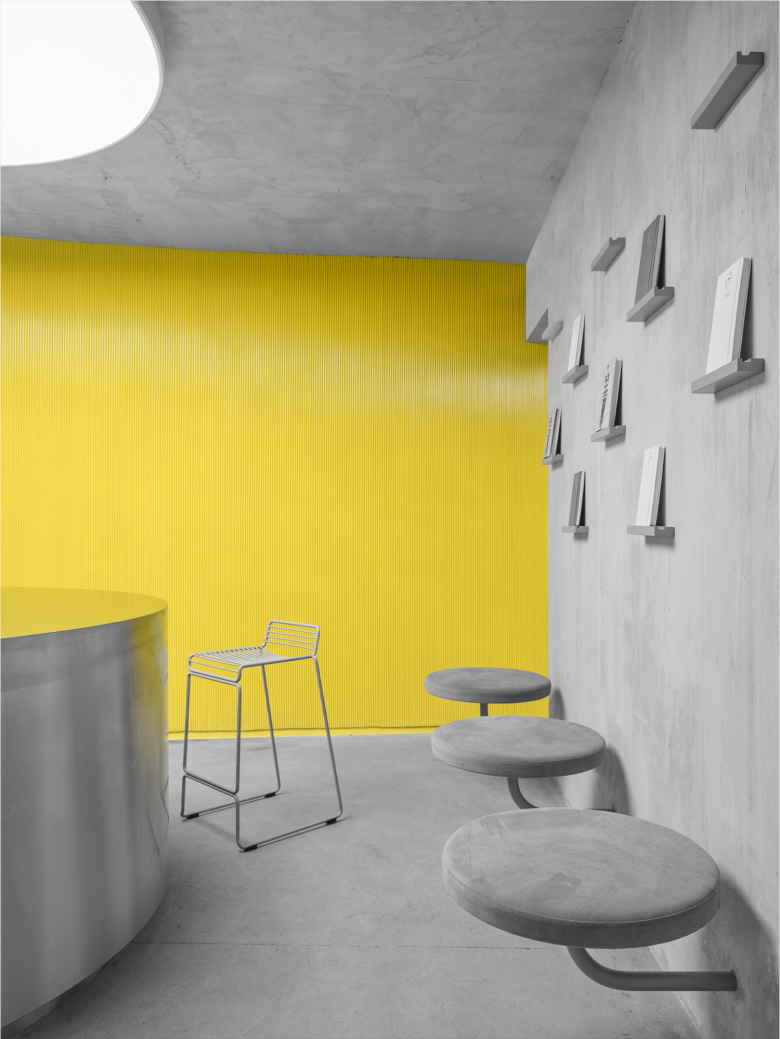 Crosby Studios 的 Avgvst 旗舰店 Crosby Studios 的 Avgvst 旗舰店