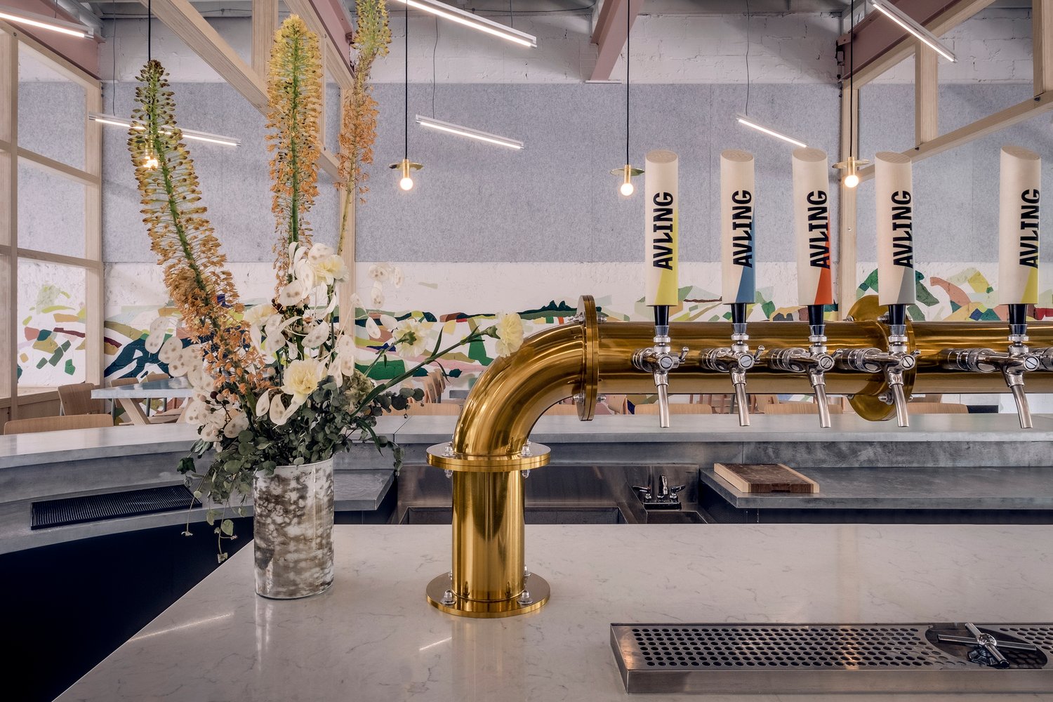 LAMAS 的 Avling 厨房和啤酒厂