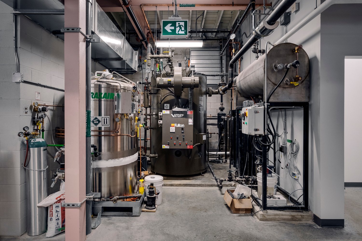 LAMAS 的 Avling 厨房和啤酒厂