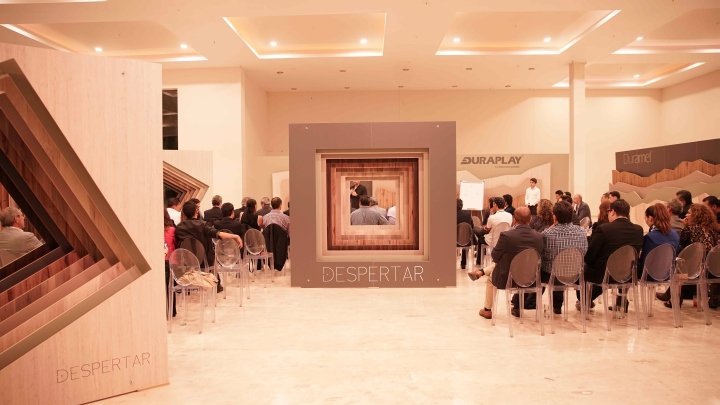 唤醒 deFORMA Estudio Creativo，瓜达哈拉拉 – 墨西哥