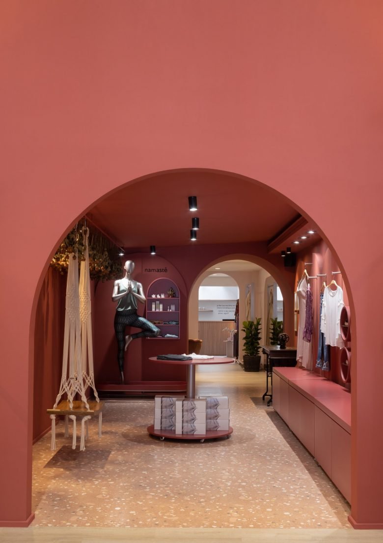 Freguesia 的 Romã Haus 概念店