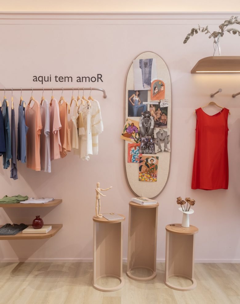 Freguesia 的 Romã Haus 概念店