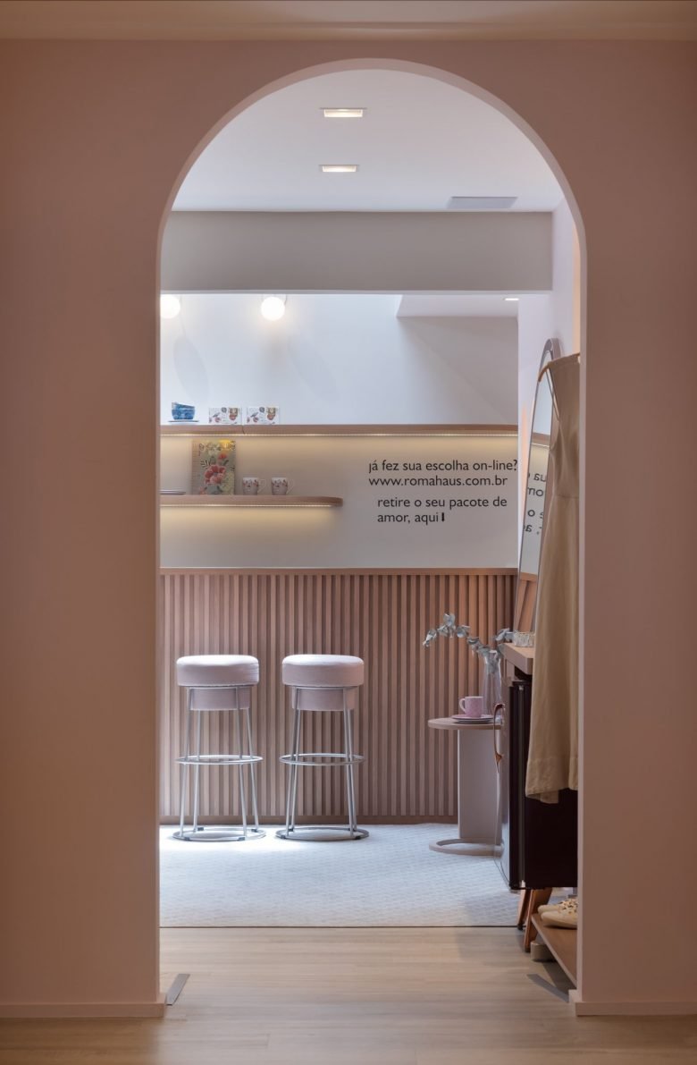 Freguesia 的 Romã Haus 概念店