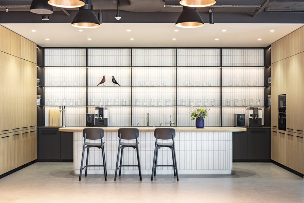 Studio Perspektiv 的 BASE 联合办公空间