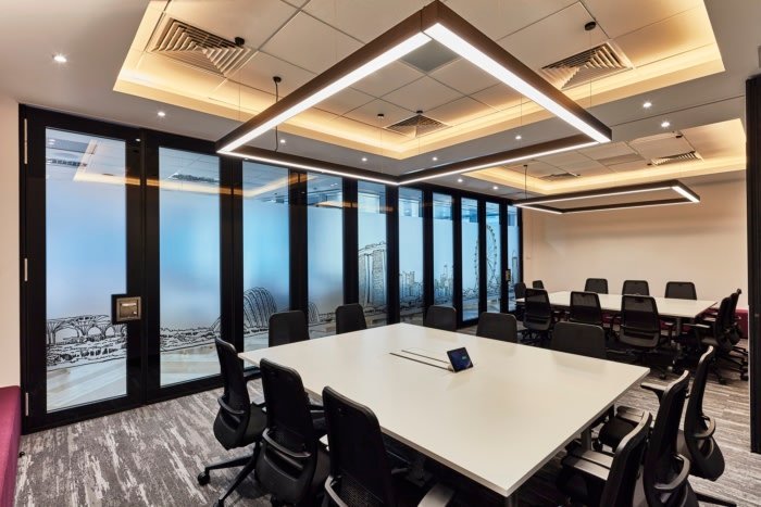 Conexus Studio 设计的 BBC 工作室办公室