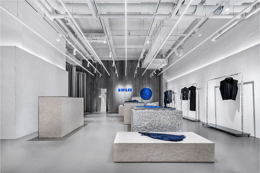 MOC Design Office 设计的 BIBILEE 快闪店