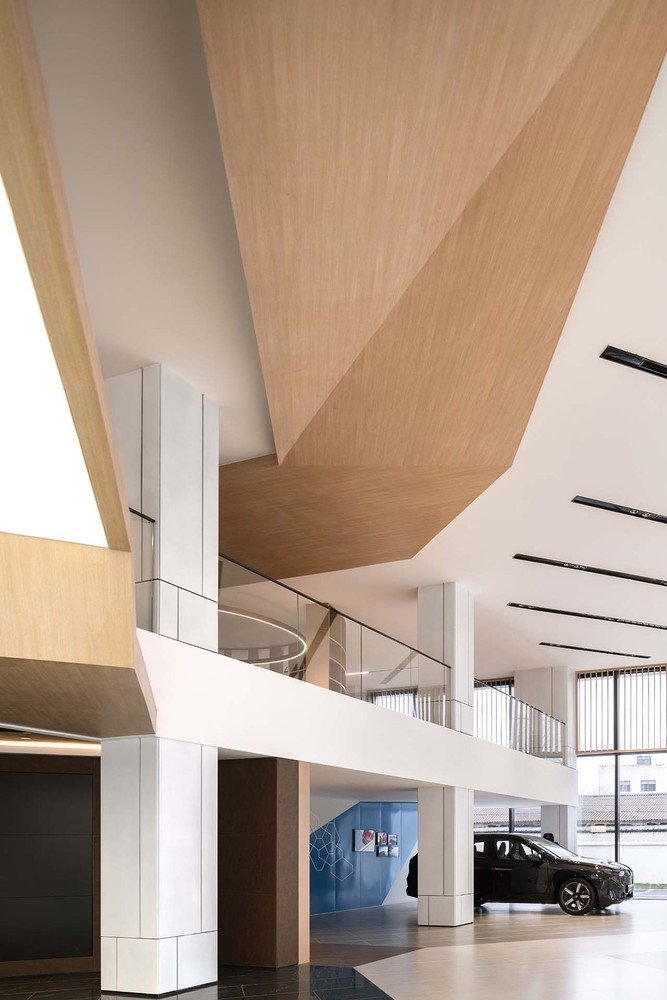 ARCHIHOPE 的宝马体验中心