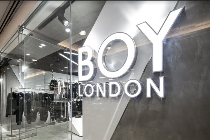 BOY London Store 由 Sixcorners Studio 设计，香港