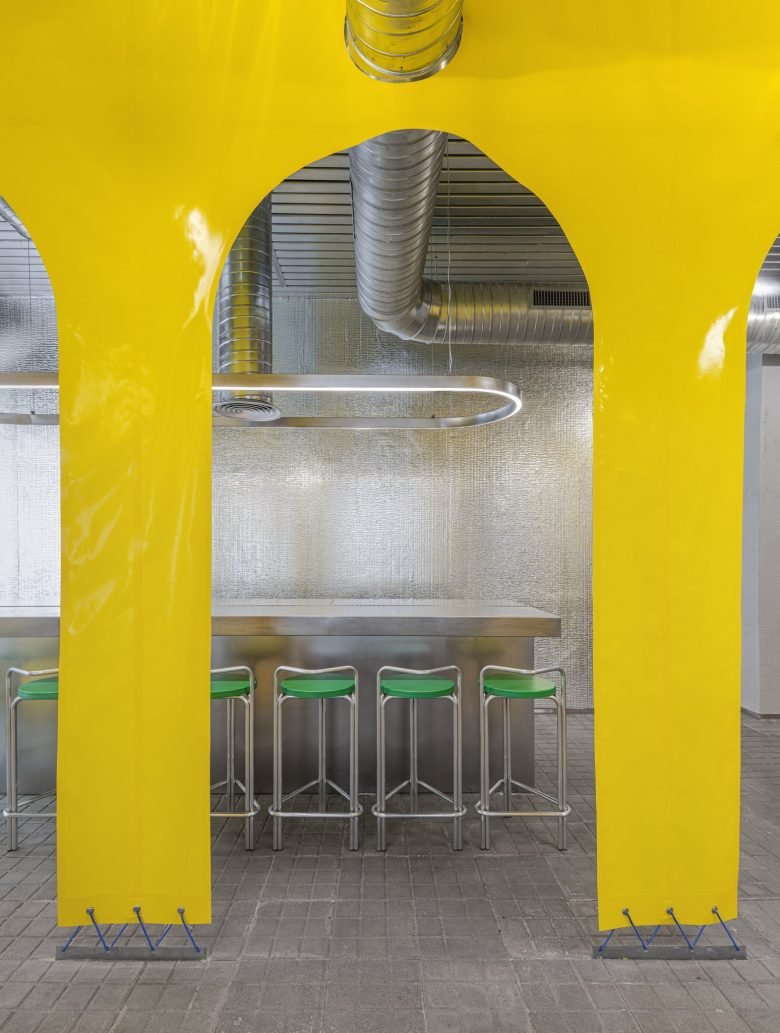 Burr Studio 的残酷玉米煎饼 Burr Studio 的残酷玉米煎饼