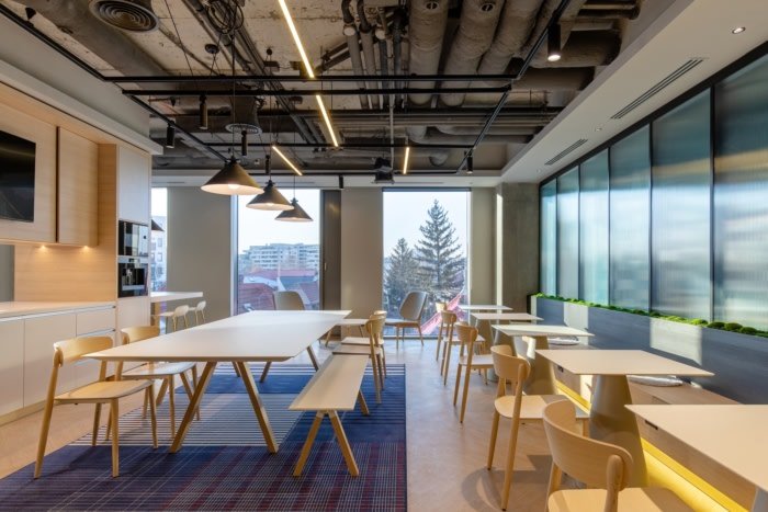 BT Stup 办公室，由 BL Studio Associate 设计