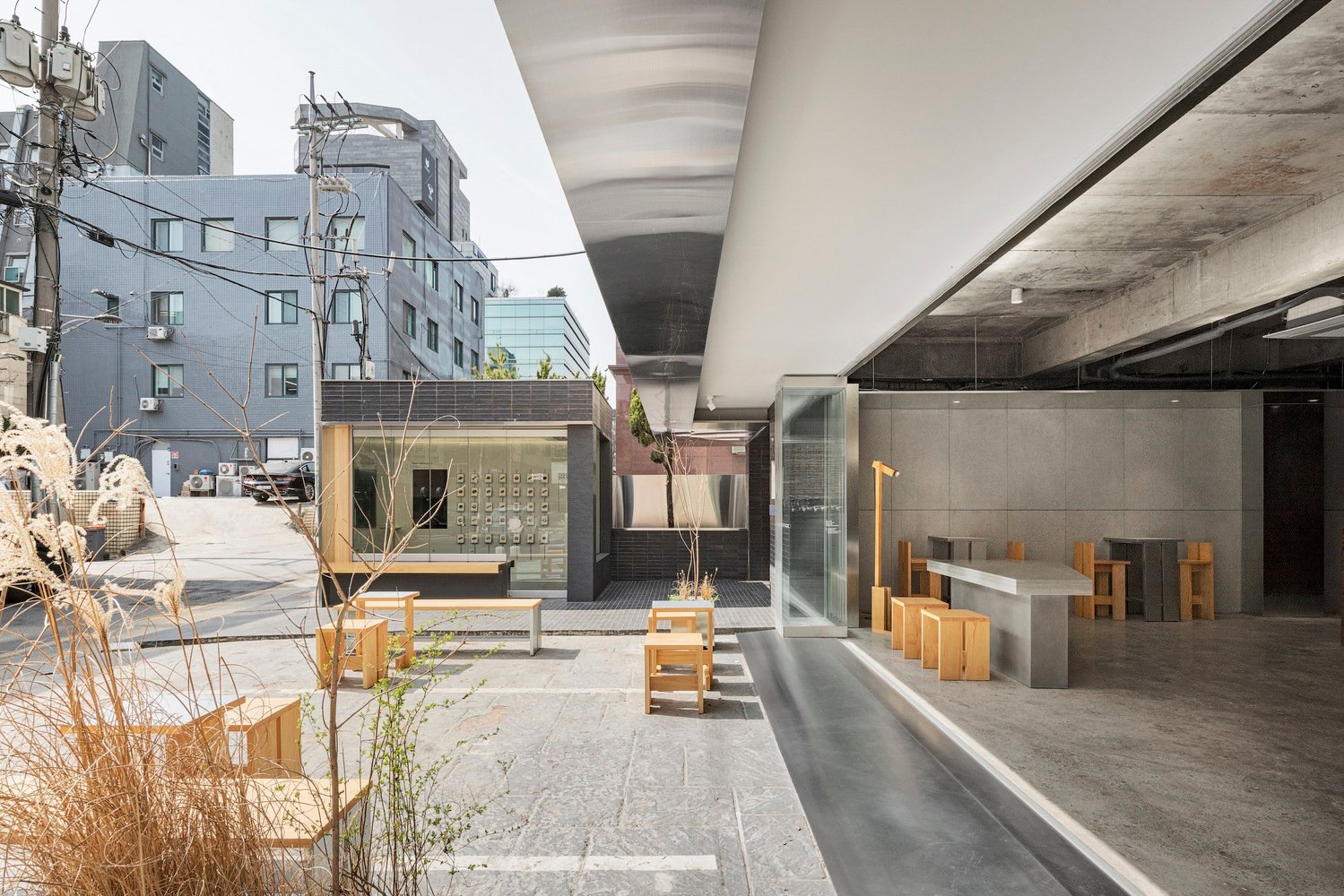 贝克·贝克（Oftn Studio）