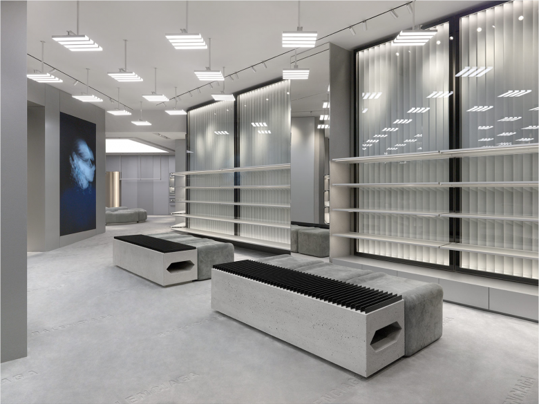 巴黎世家专卖店