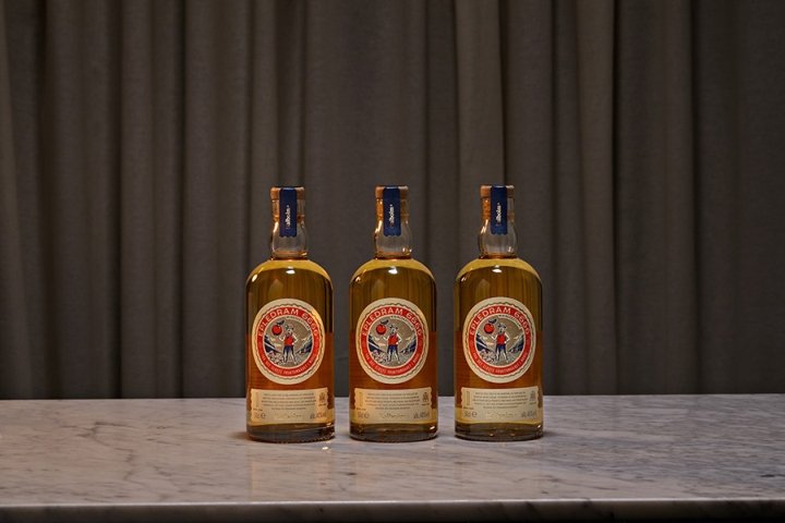 Balholm Epledram 6666，作者：OlssønBarbieri