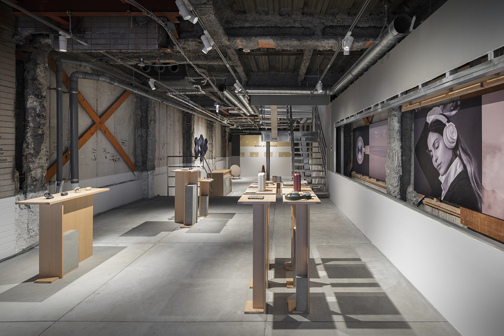 Bang&Olufsen Pop-Up Store Kyoto by Yusuke Seki
