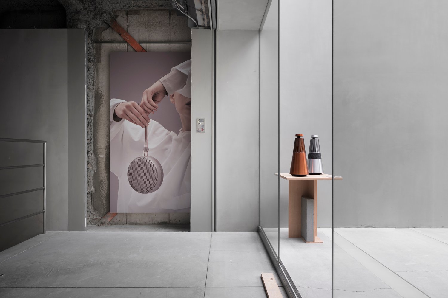 Bang&Olufsen Pop-Up Store Kyoto by Yusuke Seki