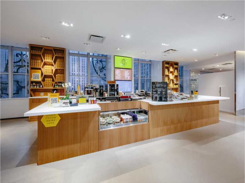 巴尼斯 (Barneys) 萨克斯 (Saks) 商店